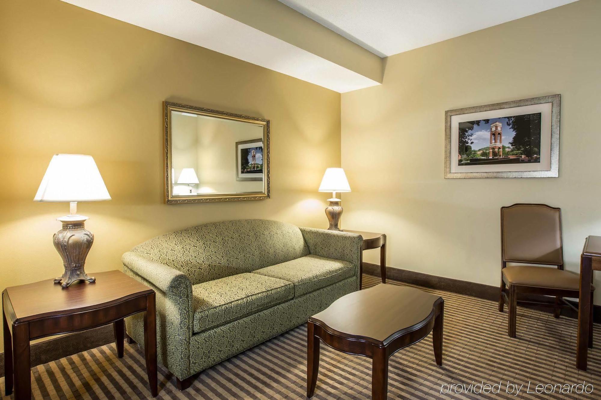 Comfort Suites Johnson City Near University Kültér fotó